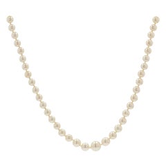 Retro 1950s Cultured Round White Pearl Necklace