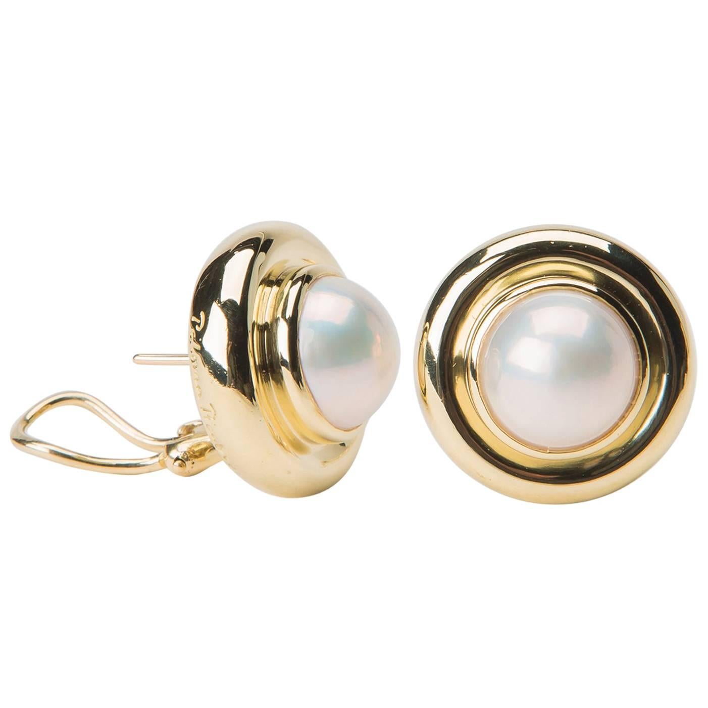 Tiffany & Co. Paloma Picasso Pearl Gold Earrings