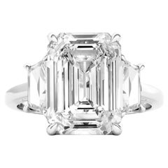 Bague certifiée GIA avec diamant taille émeraude 4 carats, pureté éblouissante
