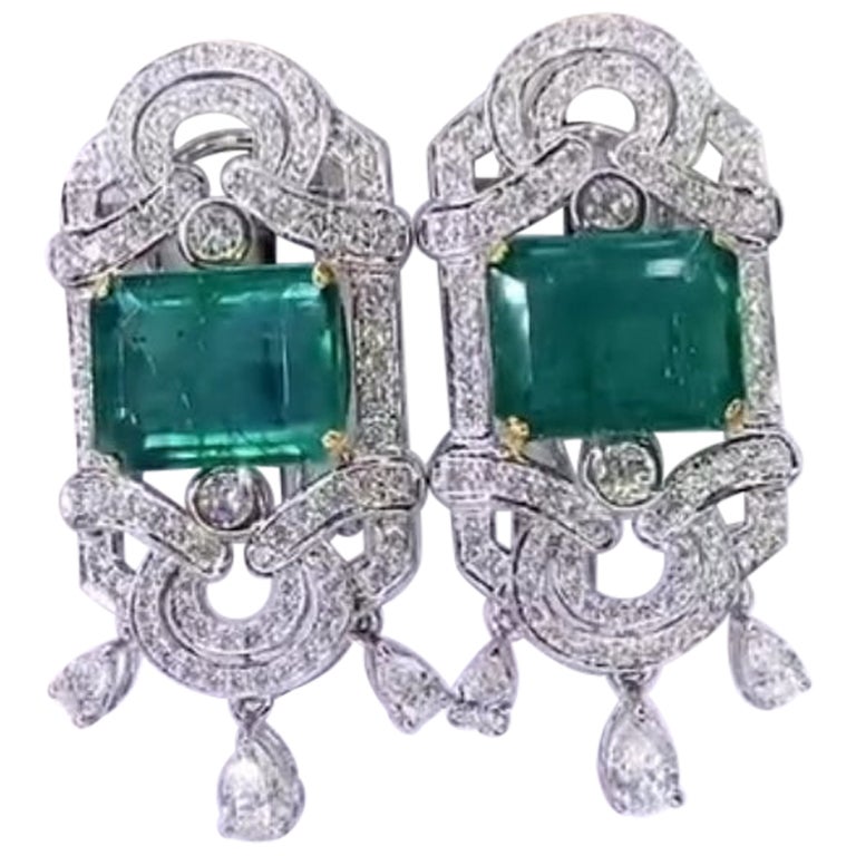 AIG Certified 18.00 Carats Zambian Emeralds 3.20 Ct Diamonds 18K Gold Earrings