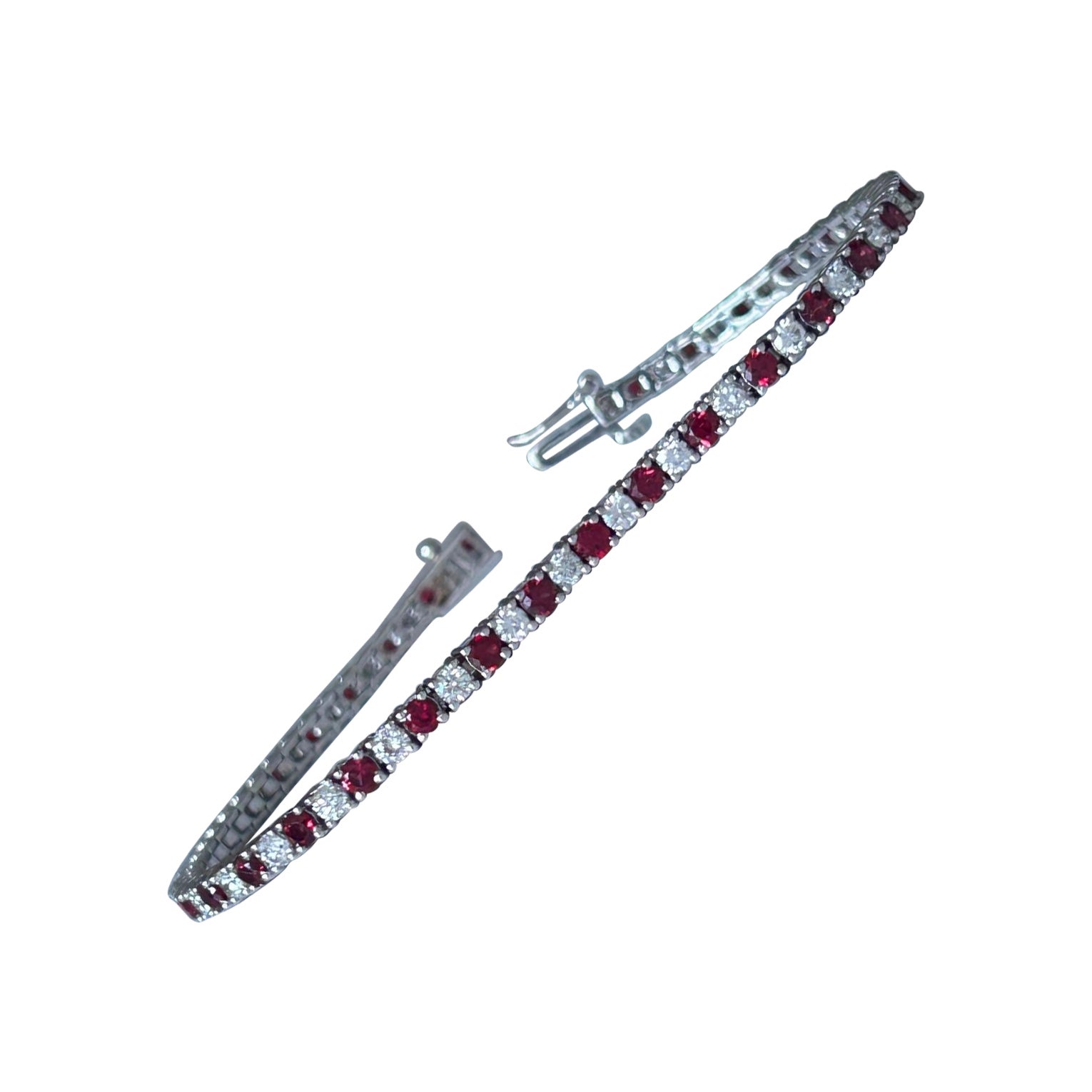 Elegant 18K White Gold Tennis Bracelet – Red Spinel & Diamond