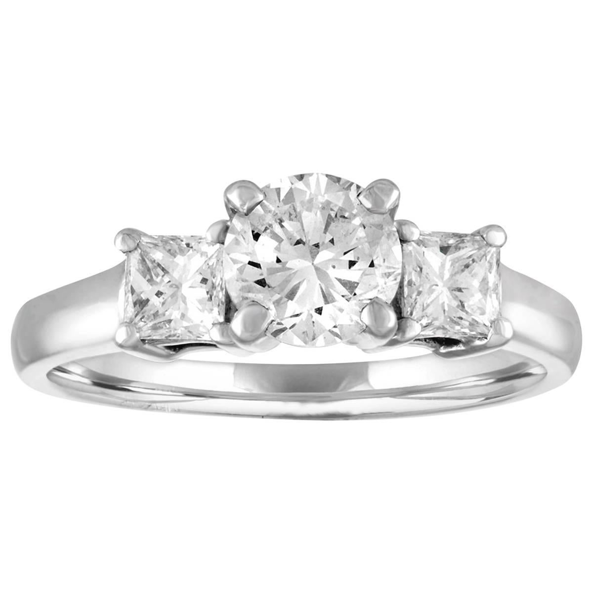 GIA Certified 0.90 Carat H VS2 Diamond Three Stone Platinum Ring
