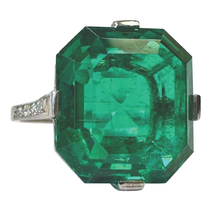 Cartier Platinum Ring with Colombian Emerald, AGL Certified