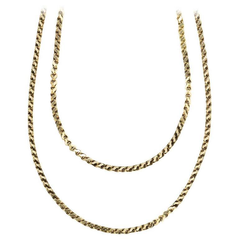 Vintage, 18ct Gold, Loop in Loop, Long Chain For Sale at 1stdibs