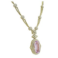 35.00ct Kunzite 5.00ct Diamond Gold Necklace