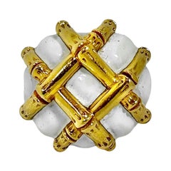 David Webb, bague vintage en or jaune 18 carats à motif de bambou et émail blanc à grande échelle