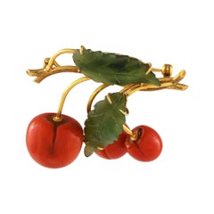 Vintage 18K Yellow Gold Coral and Nephrite Cherry Brooch