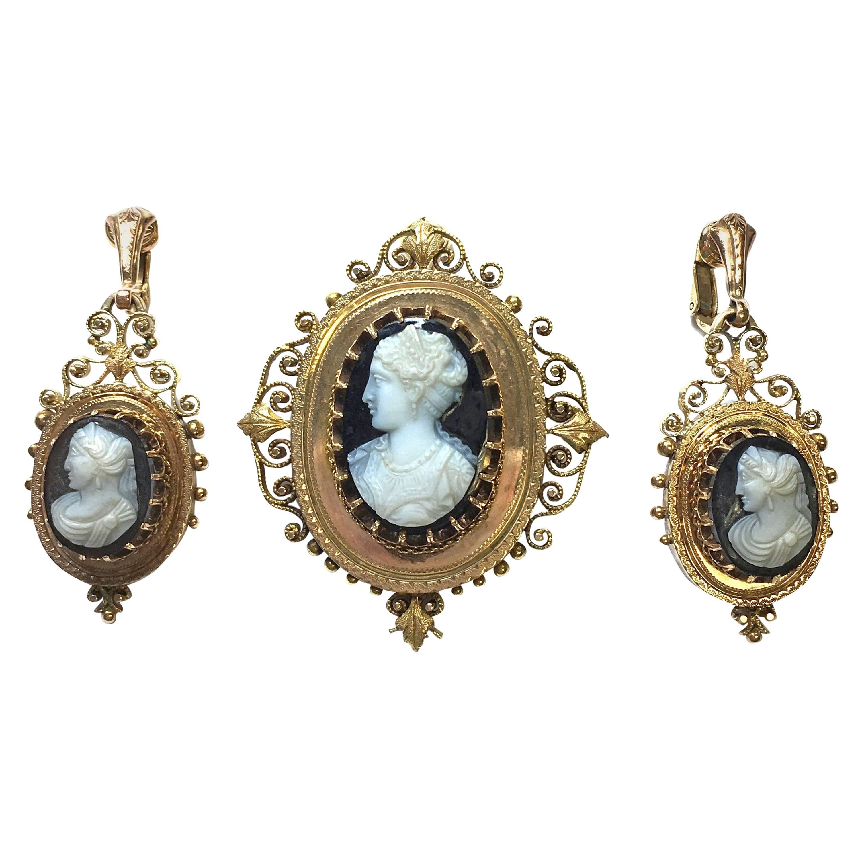 Victorian Onyx Cameo Gold Pendant Brooch and Earrings Ensemble For Sale