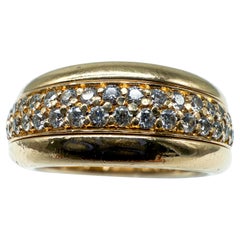 18K Yellow Gold Bucherer Ring with Diamonds