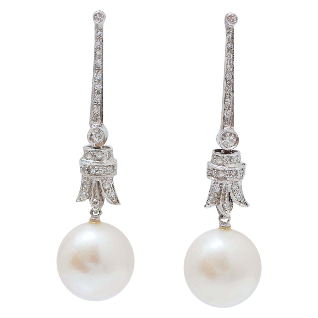 13 m Pearls, Diamonds, Platinum Earrings.