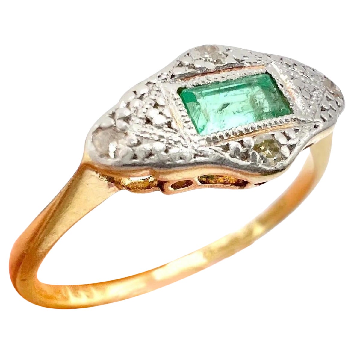 Antique 18ct Yellow Gold & Platinum, Edwardian Emerald and Diamond Ring
