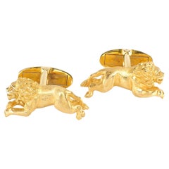 Vintage 18k Yellow Gold Sculptured One-of-a-kind Cufflinks with Diamond Eyes