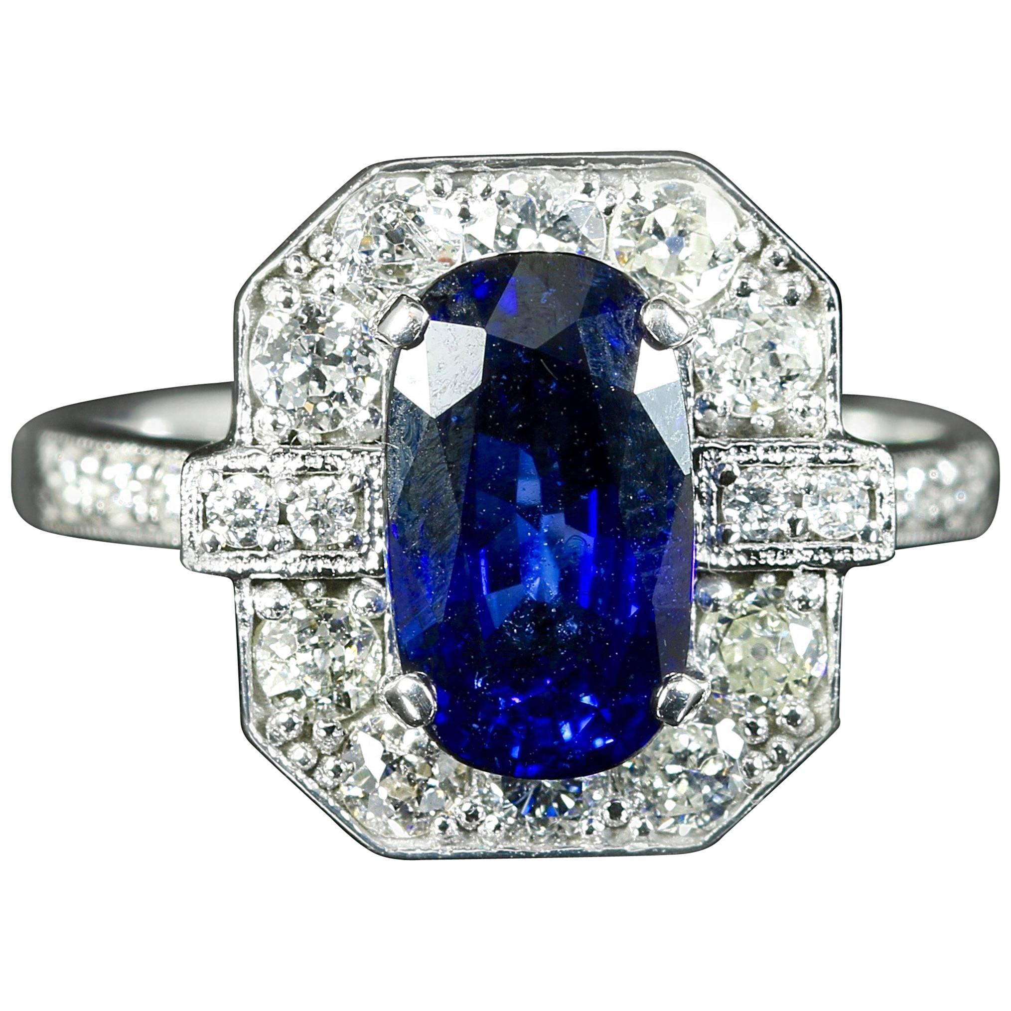Sapphire Diamond 2.50 Carat Sapphire 1.30 Carat Diamond 18 Carat Gold Ring