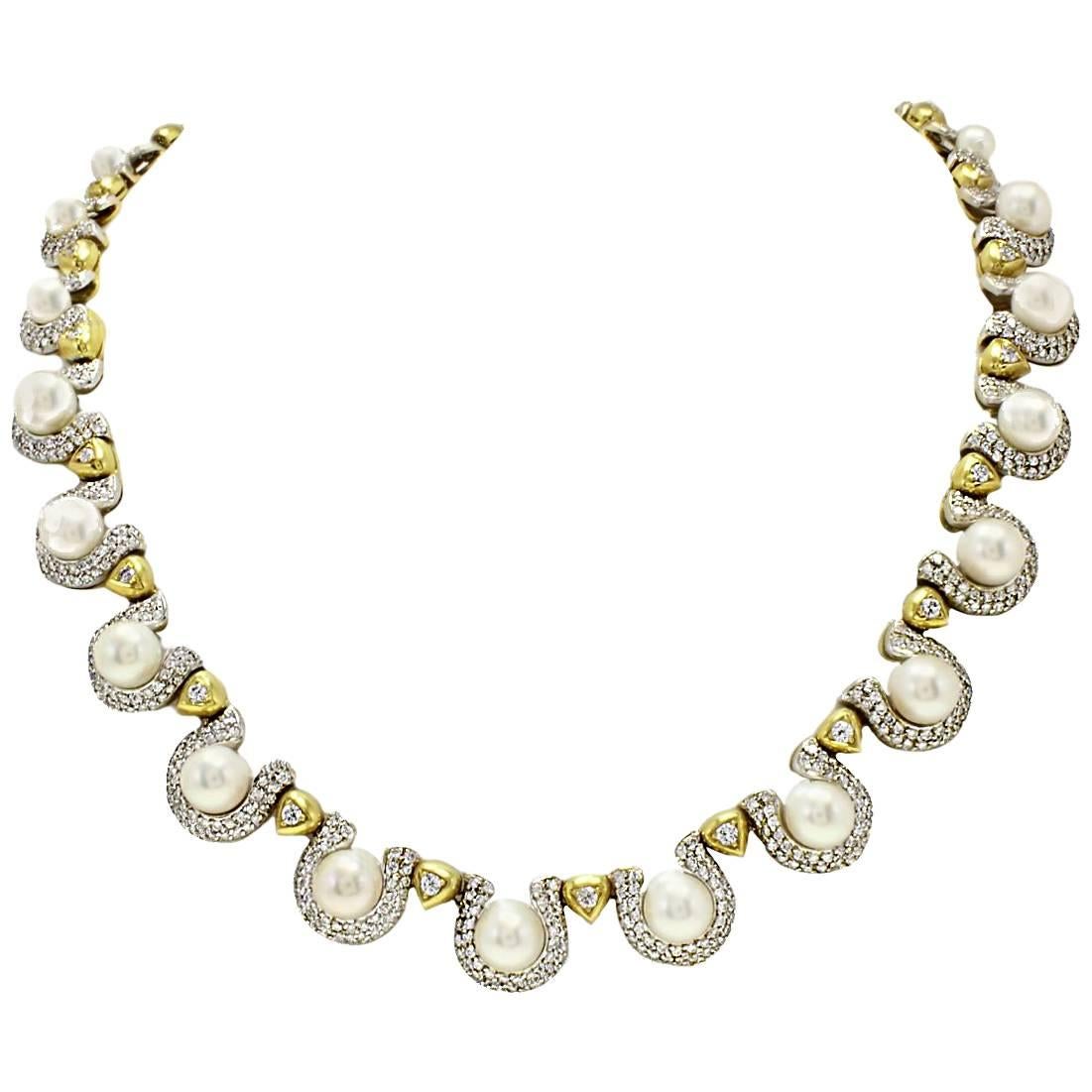  Pearl 11, 50 ct Diamond 18 kt Gold Necklace For Sale