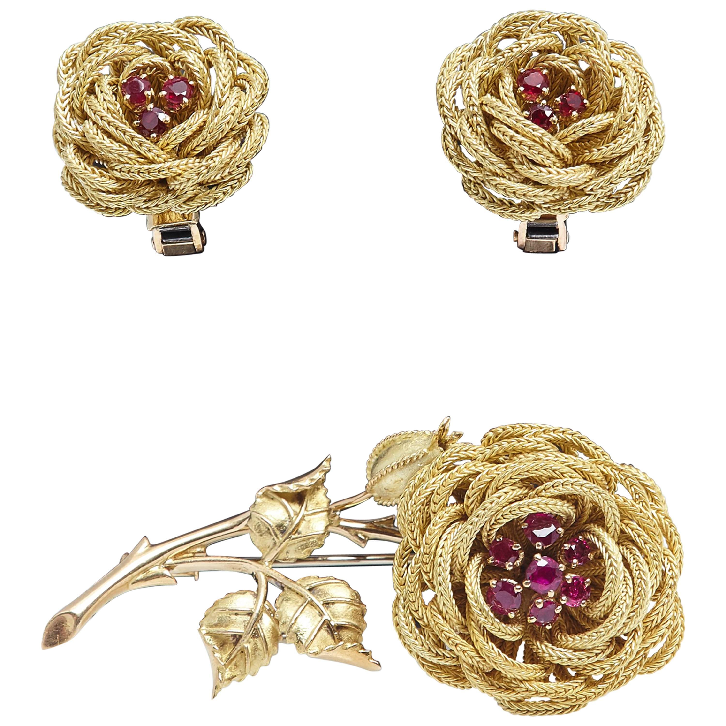 French Ruby Gold Flower Brooch Earring Suite For Sale