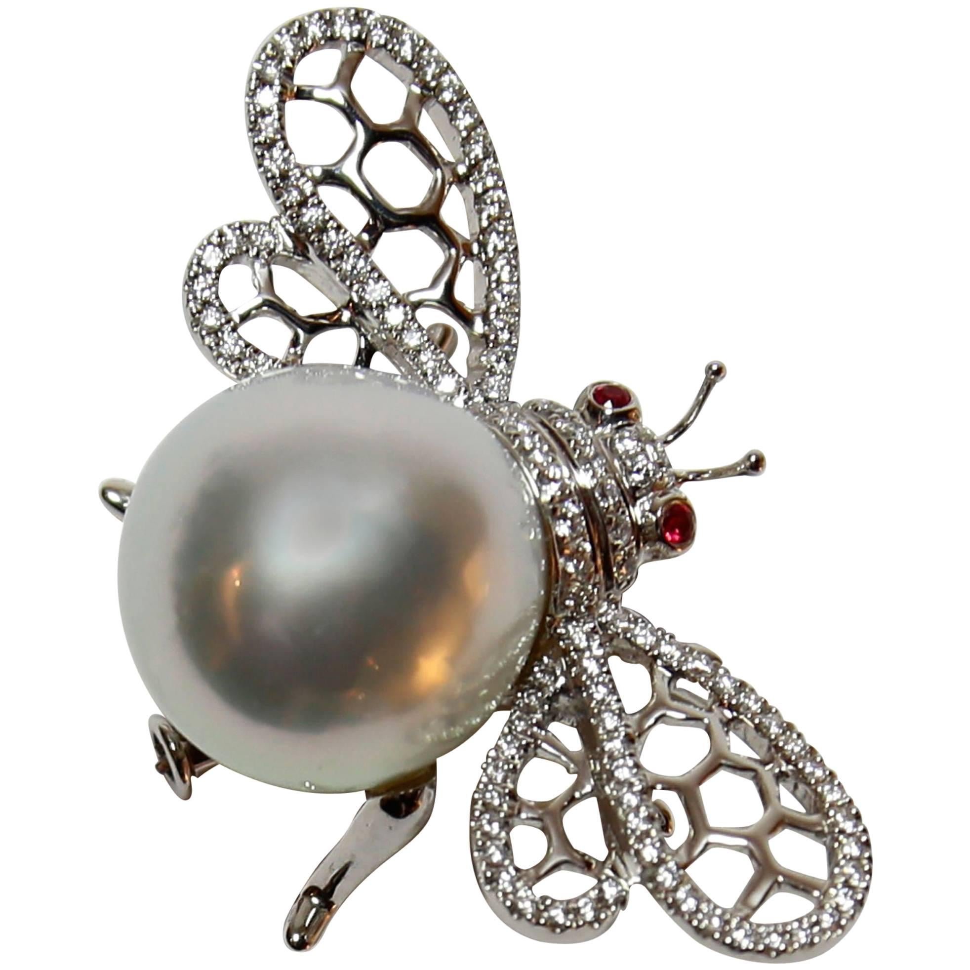 South Sea Pearl Ruby Diamond Gold Bumble Bee Brooch Pin Estate Fine Jewelry