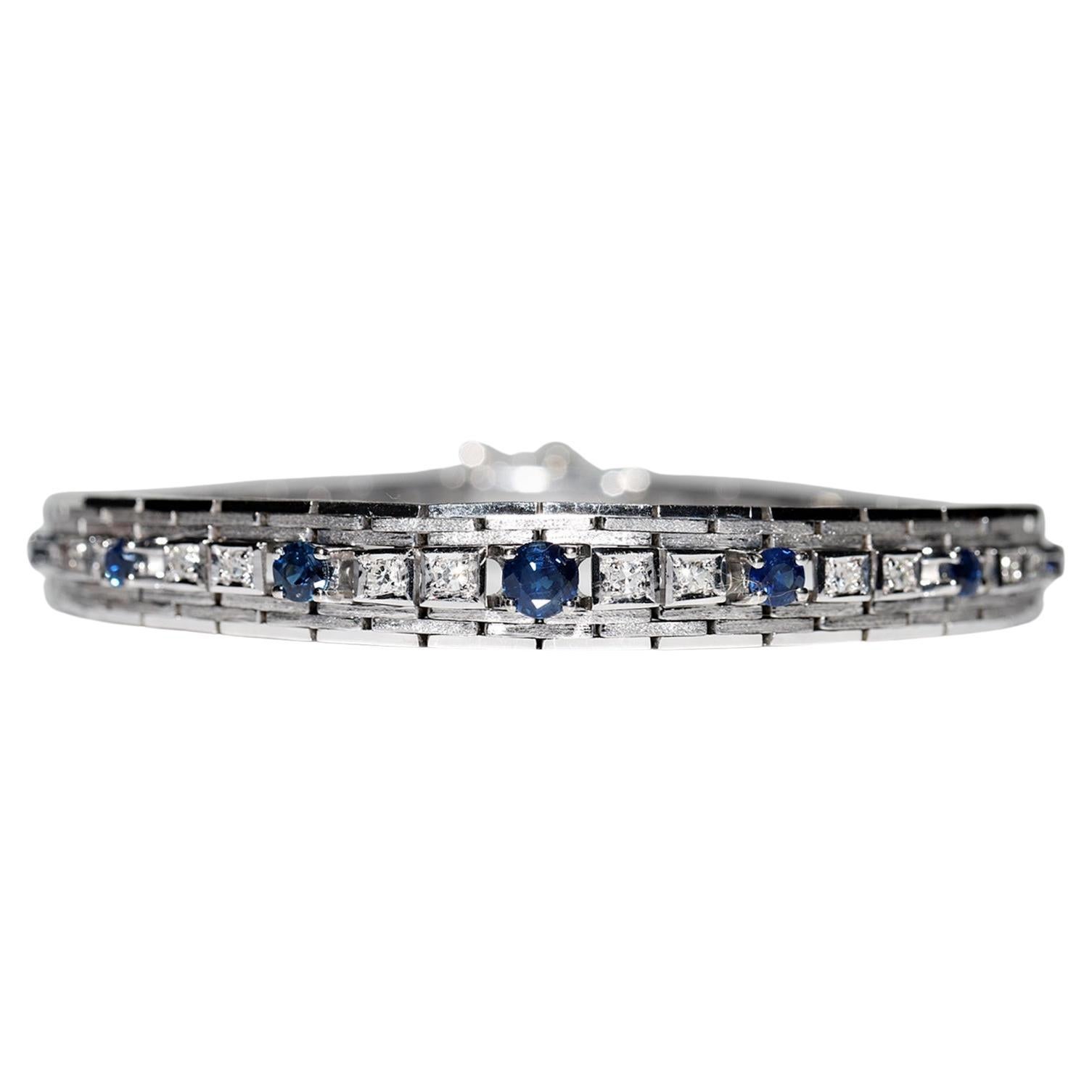 Vintage Circa 1970s 18k Gold Natural Diamond And Sapphire Decorated Bracelet