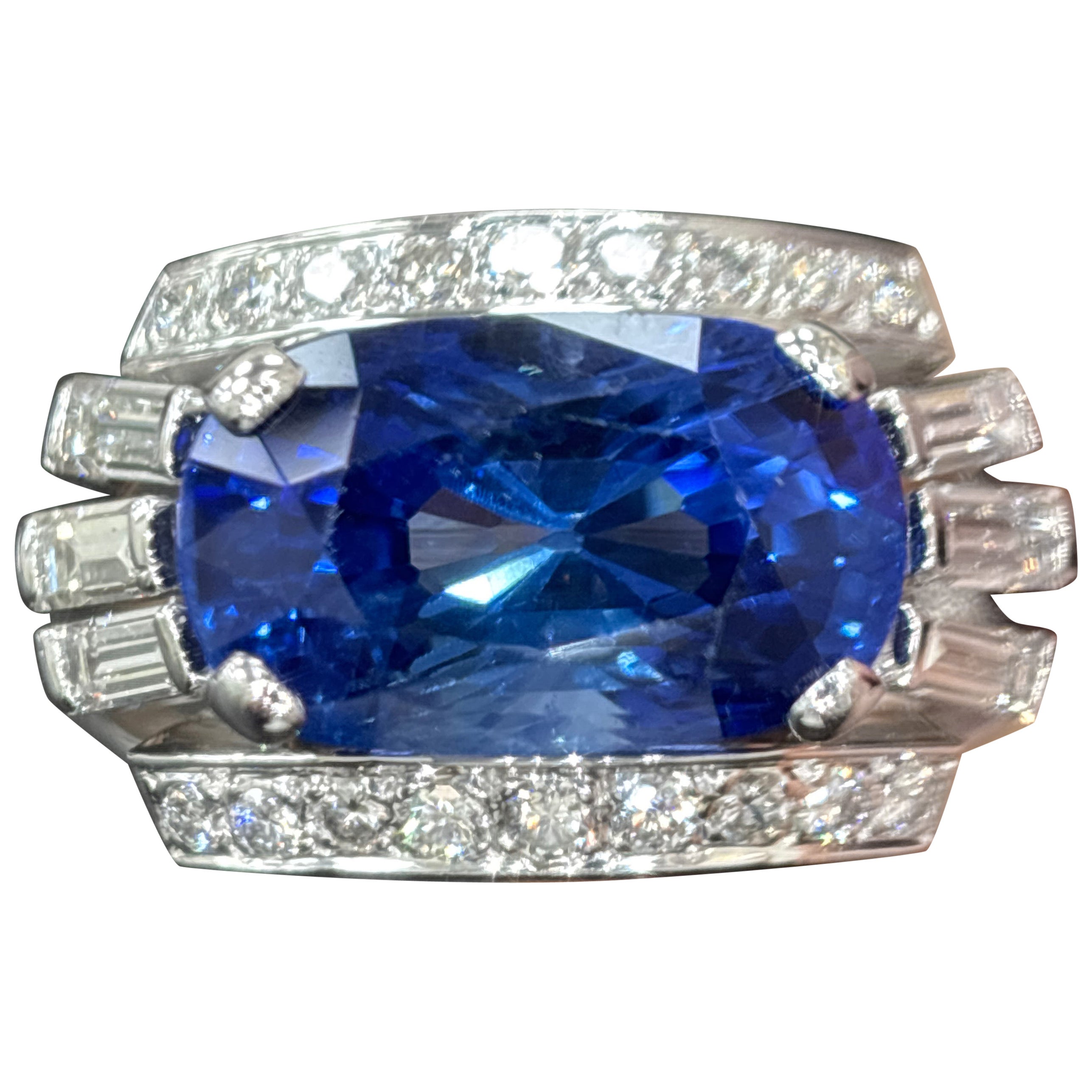 Gubelin Certified 9.14 Carat Ceylon No Heat Sapphire Diamond Gold Cocktail Ring