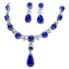 AIG Certified 178.00 Carats Tanzanites 7.50 Ct Diamonds 18K Gold Parure
