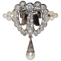 Antique Circa 1920s Platinum Art Deco Natural Diamond Decorated Brooch