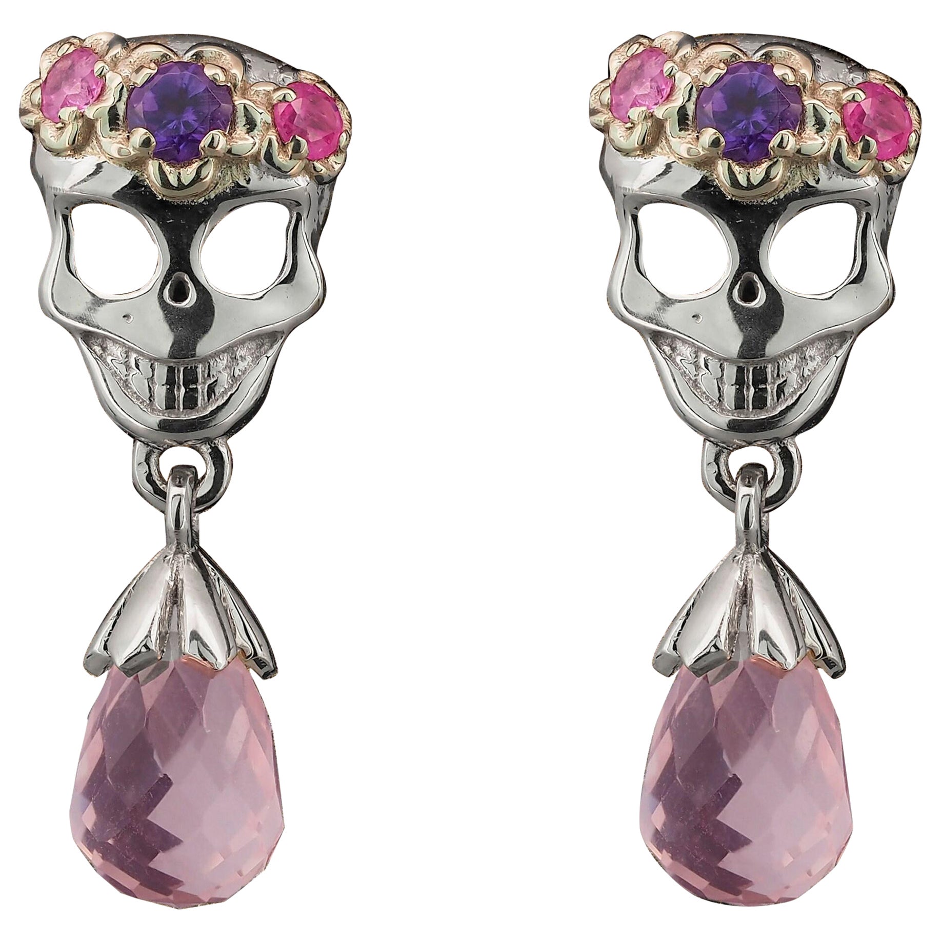 Steampunk Skull Stud Earrings im Angebot