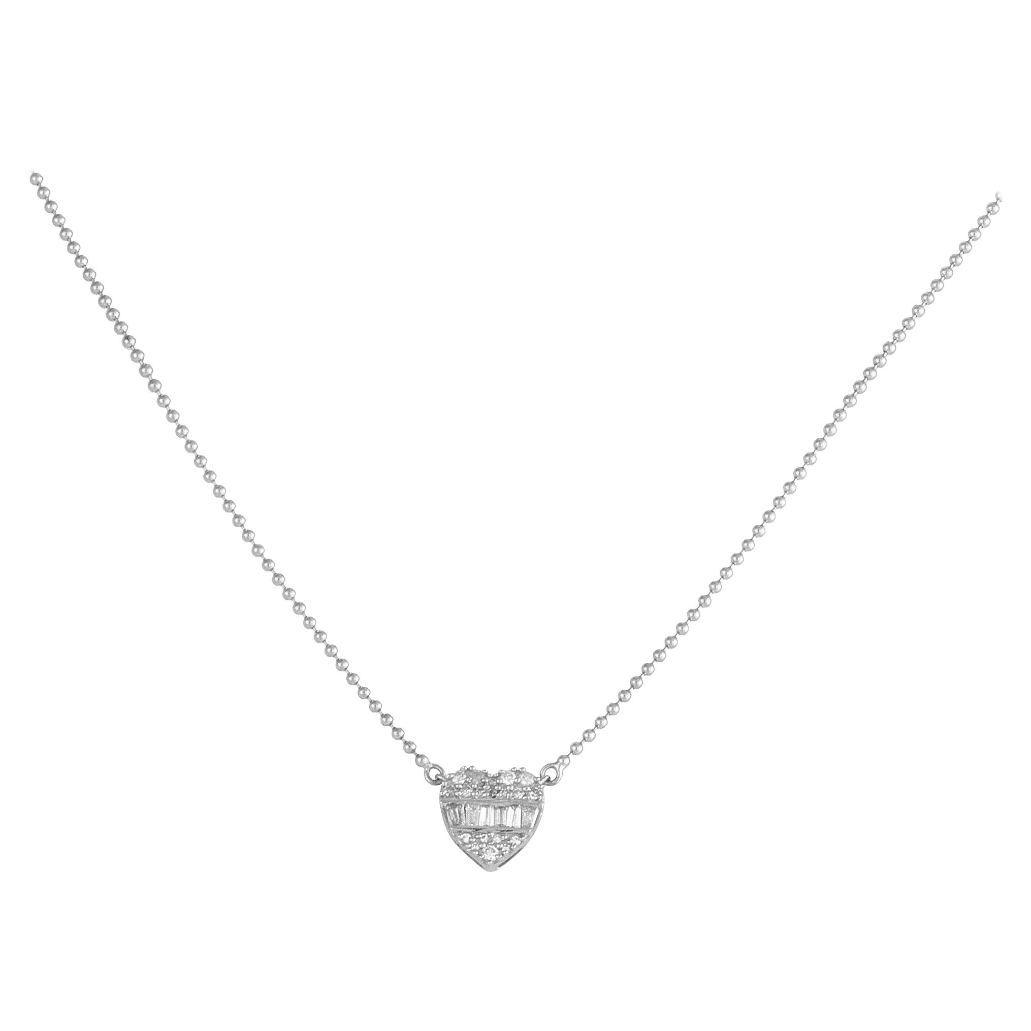 14K White Gold 0.20ct Diamond Heart Necklace For Sale
