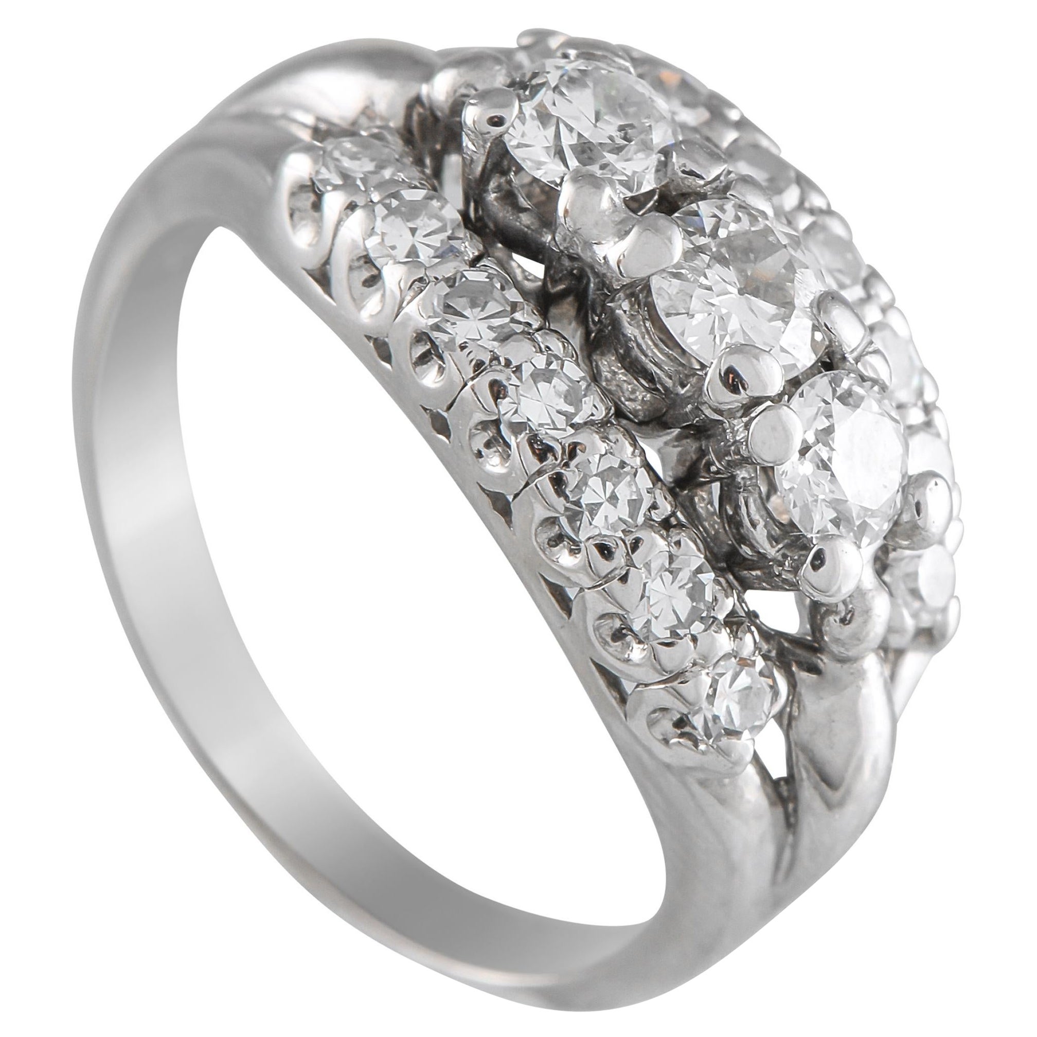 Vintage 14K White Gold Diamond Ring For Sale