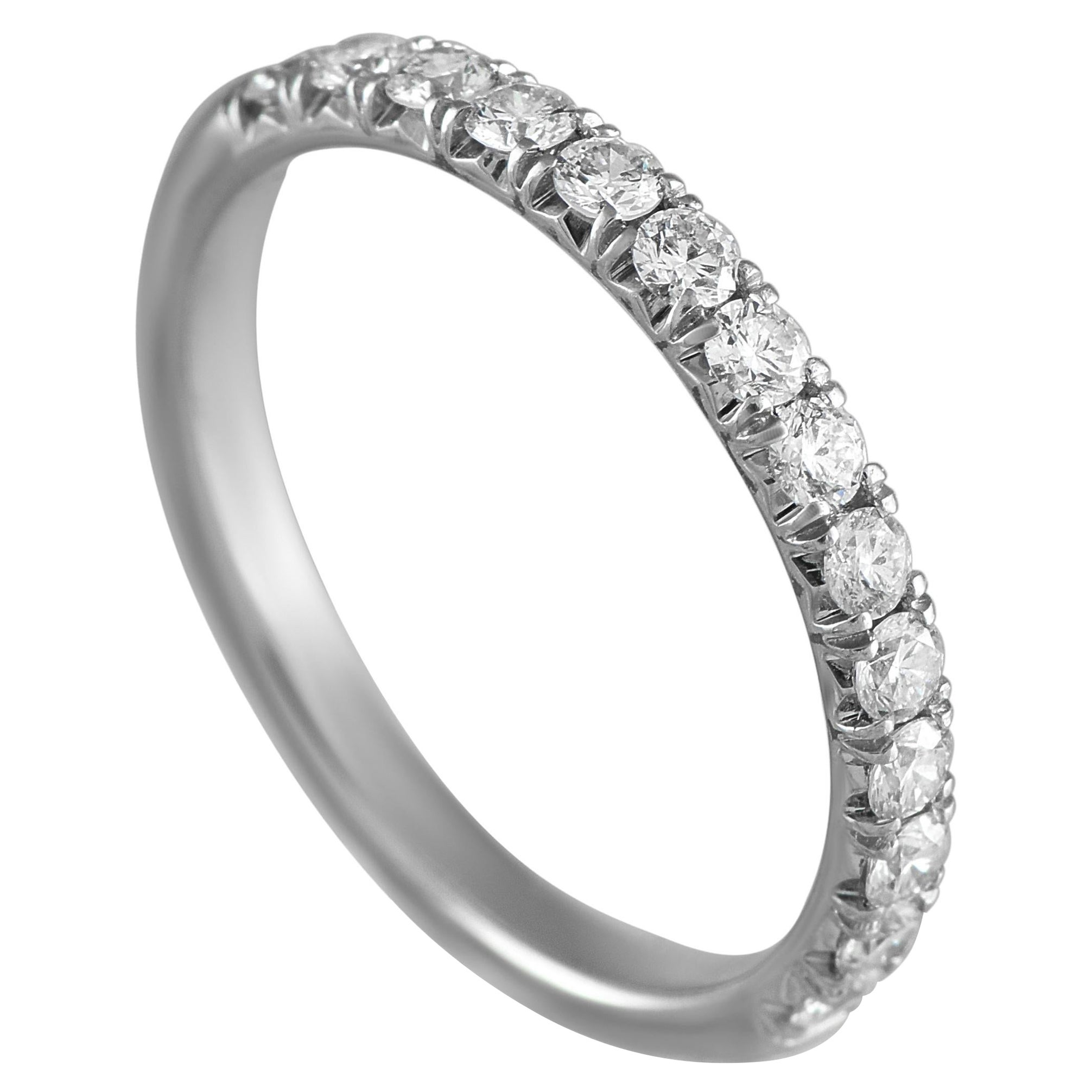 Anello a fascia in platino con diamante da 0.50 ct. in vendita