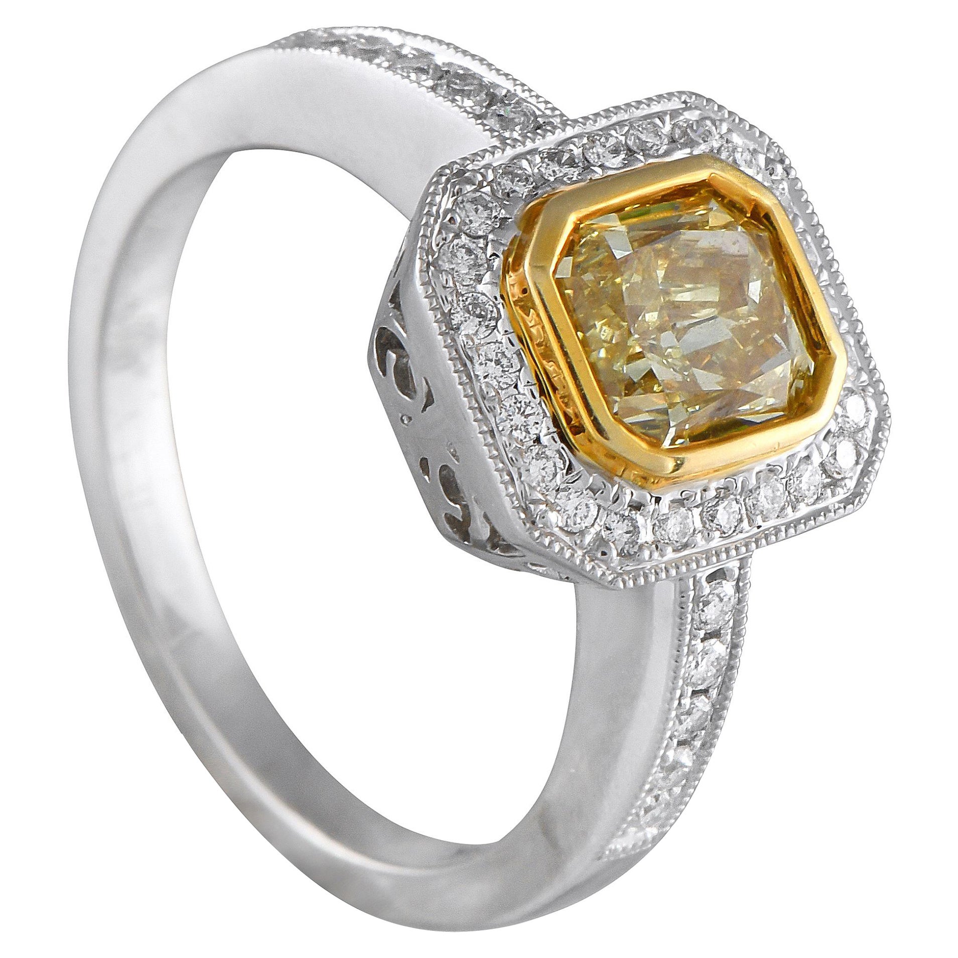 18K White Gold 1.50ct Fancy Yellow and White Diamond Ring For Sale