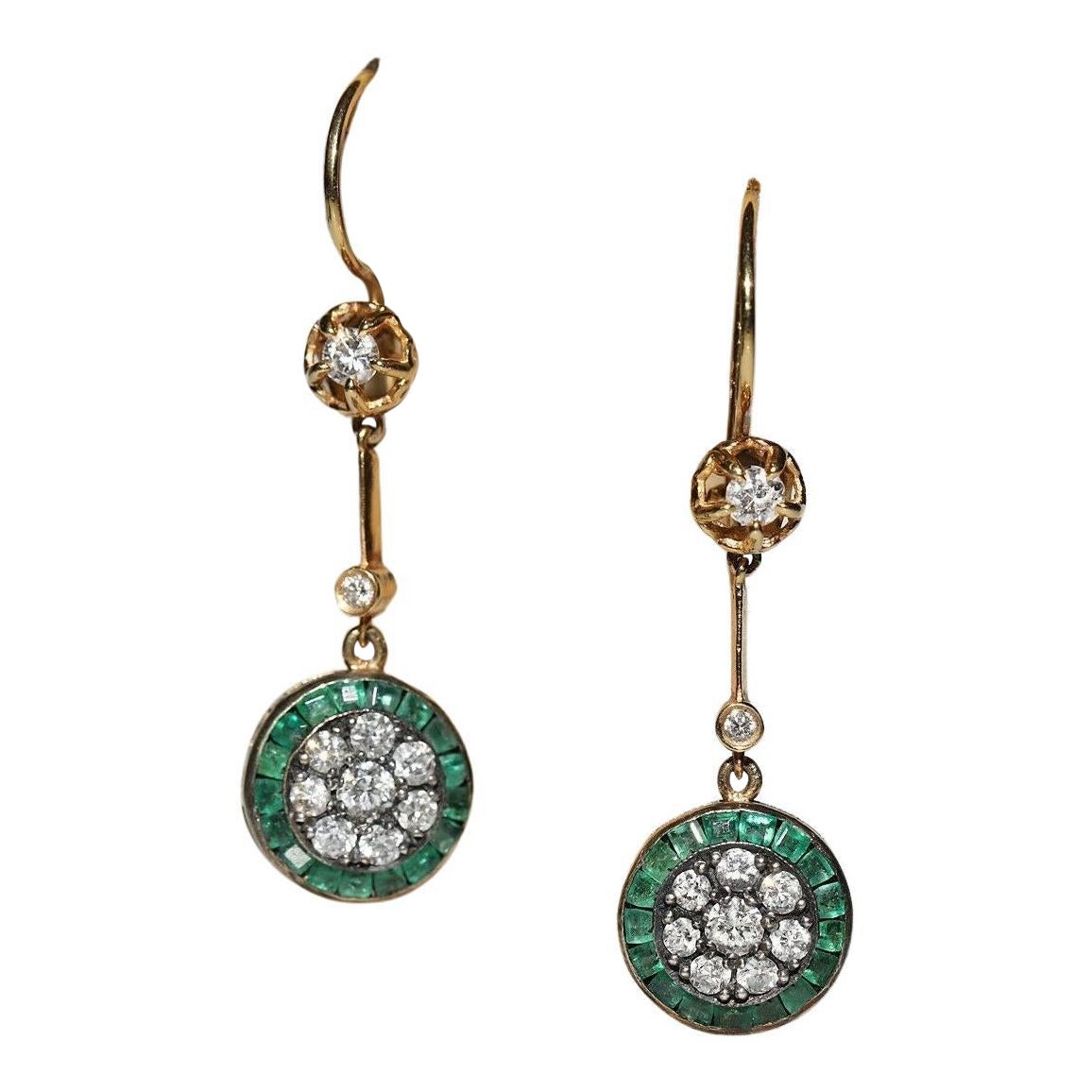 New Made 14k Gold Natural Diamond And Caliber Cut Emerald Decorated Earring For Sale