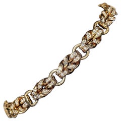 Vintage Original 18k Gold Circa 1980s Natural Diamond Decorated Pretty Bracelet
