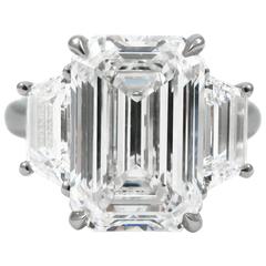 5.71 Karat GIA Internally Flawless Emerald Cut Diamant Platin Ring