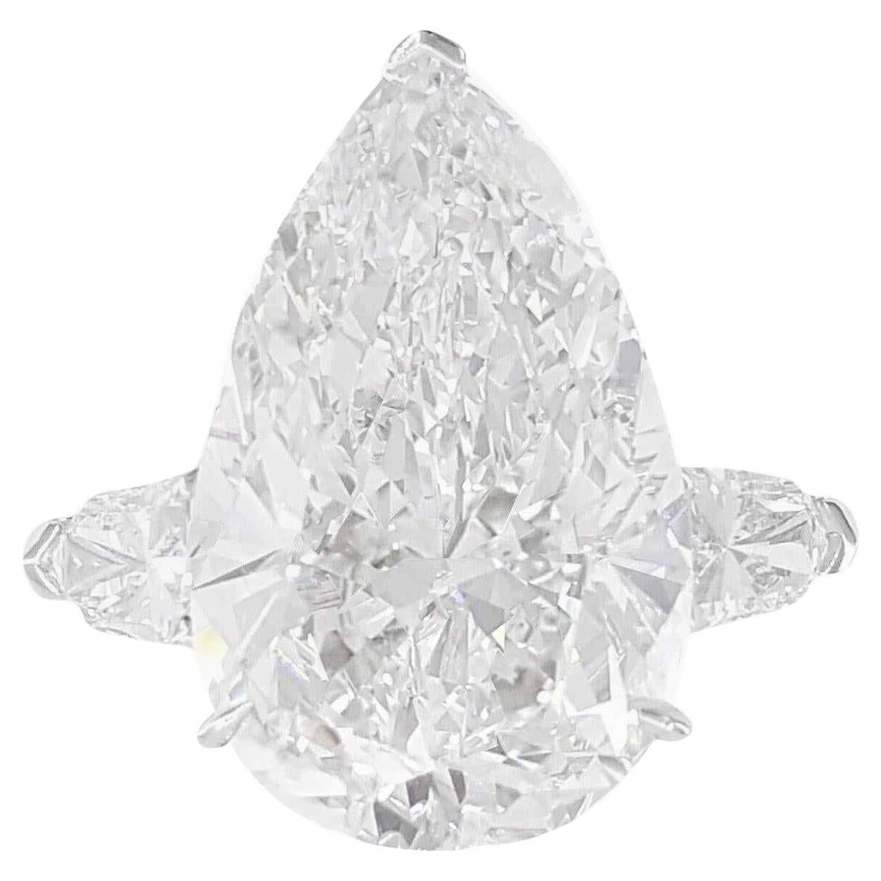 Bague de fiançailles certifiée GIA de 8 carats avec diamant taille poire