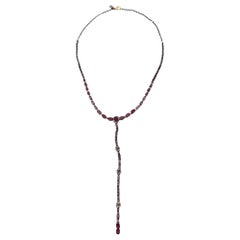 Collier de rubis et diamants  Monté en or 18k et en argent