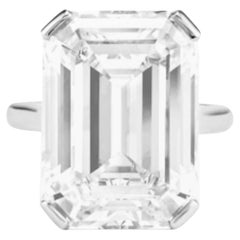 GIA Certified 18 Carat Emerald Cut Diamond Platinum Ring