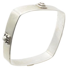 Pulseras modernas de plata