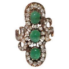 Vintage Circa 1960s 18k Gold Natural Diamond And Cabochon Emerald Ring