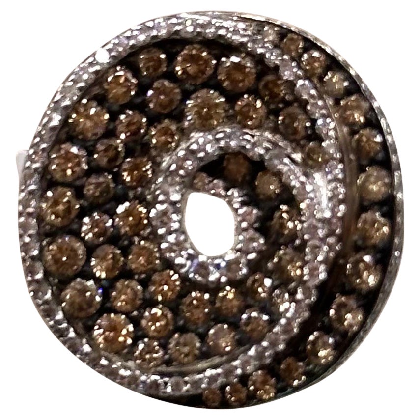 Colored Diamond and White Diamond Spiral Ring set in 18k White Gold For Sale