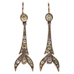 Antique Art Deco Circa 1920s 18k Gold Top Silver Natural Diamond Drop Earring