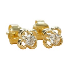 Orecchino solitario con diamante a forma di trifoglio in oro massiccio 14k Fiore con diamante rotondo.