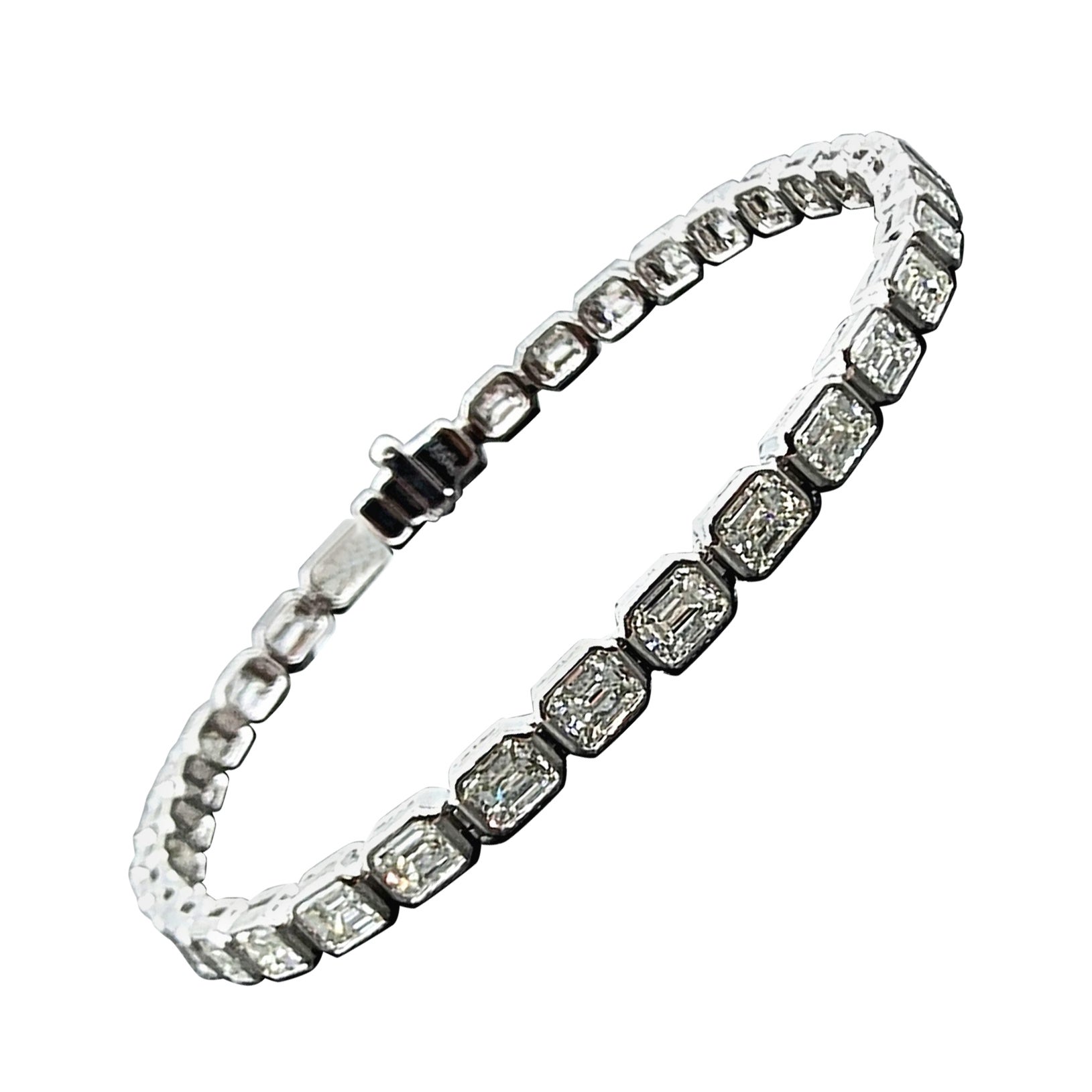 6.38 ct Emerald Cut East-West Bezel Set Tennis Bracelet For Sale