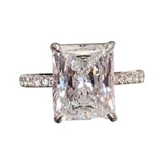 Certifié GIA 5.00 Carats F/VS1  Bague solitaire en or 18K avec diamant radiant