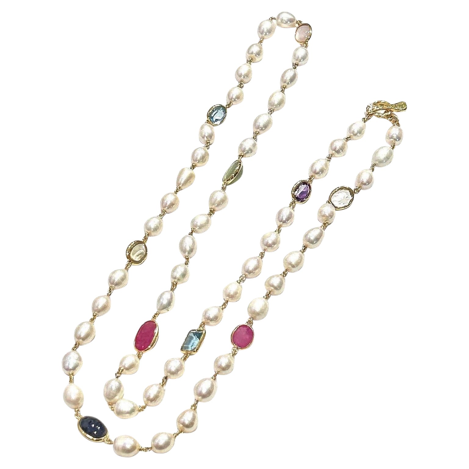 Bochic "Capri" Süßwasserperle, Rubin, Saphir, Aquamarin, & Mix Edelsteine Halskette im Angebot