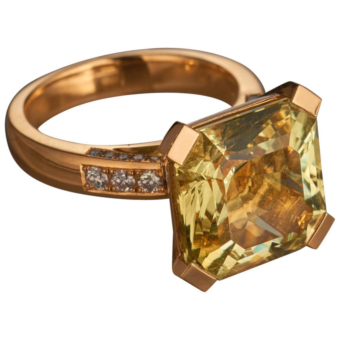 Leyser, bague en or rose 18 carats et béryl jaune radiant