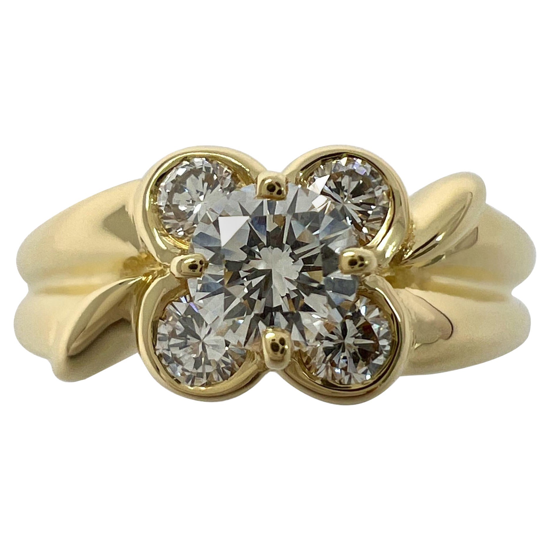 Raro anello d'epoca Van Cleef & Arpels con diamante e oro giallo 18 carati con fiore Onbell