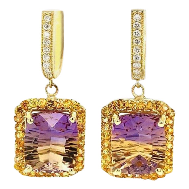 Orecchini a goccia in oro giallo con diamante e zaffiro ametrino da 12,54 carati