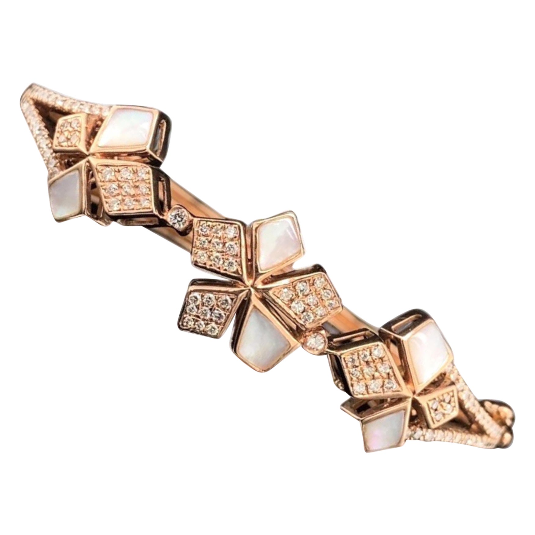 Floral Cluster Diamond Bracelet in 14k Solid Gold (Certified)