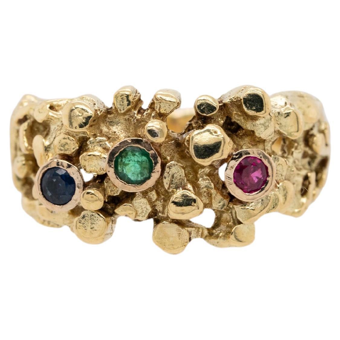 14k Yellow Gold Vintage Ring Set With Emeralds and Sapphires For Sale
