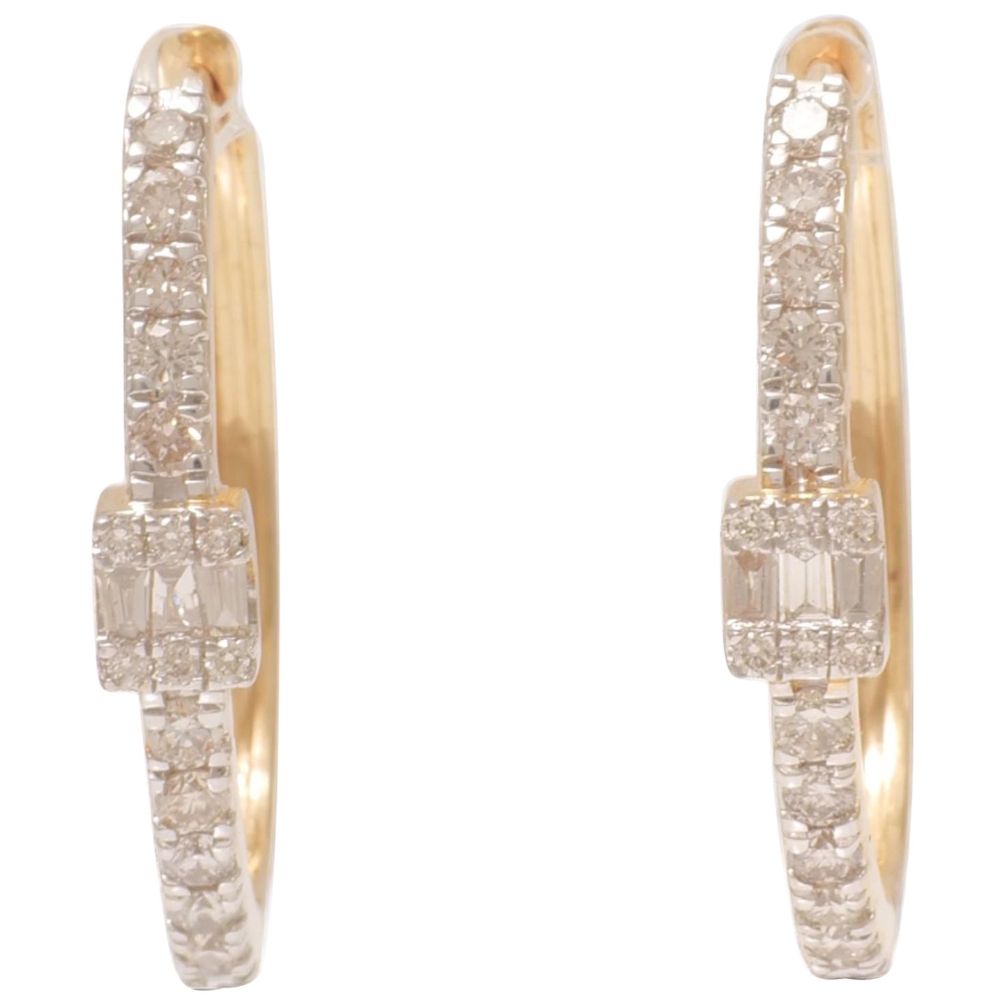 Boucles d'oreilles en or massif 14 carats (certifié) avec diamant ovale et pavé d'illusion