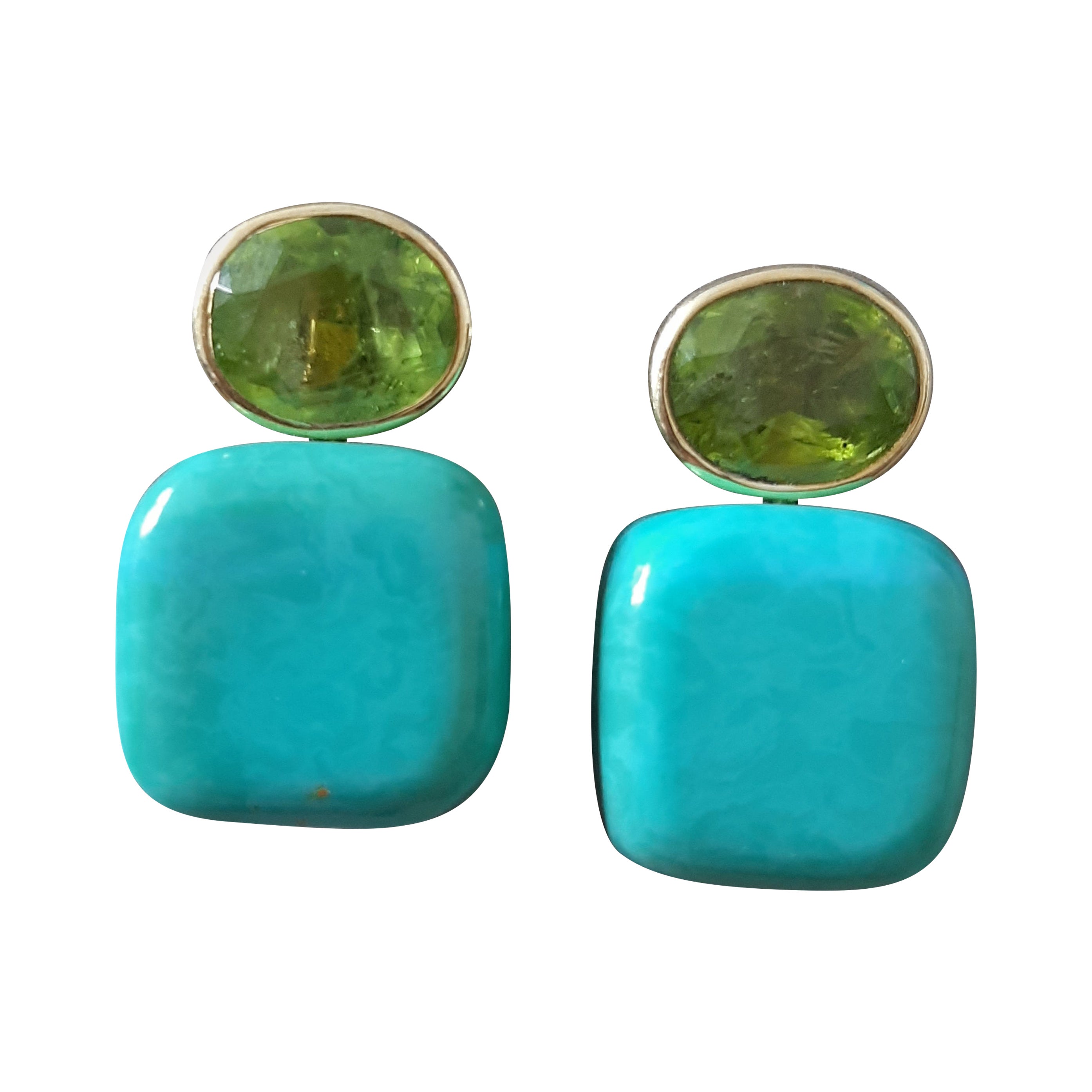 Orecchini a perno in oro giallo massiccio 14k con peridoto ovale sfaccettato a forma di cuscino di turchese